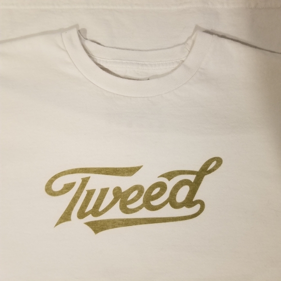 Tweed Logo T-Shirt, Unisex Medium - Picture 4 of 5